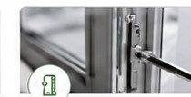 Fensterbeschläge